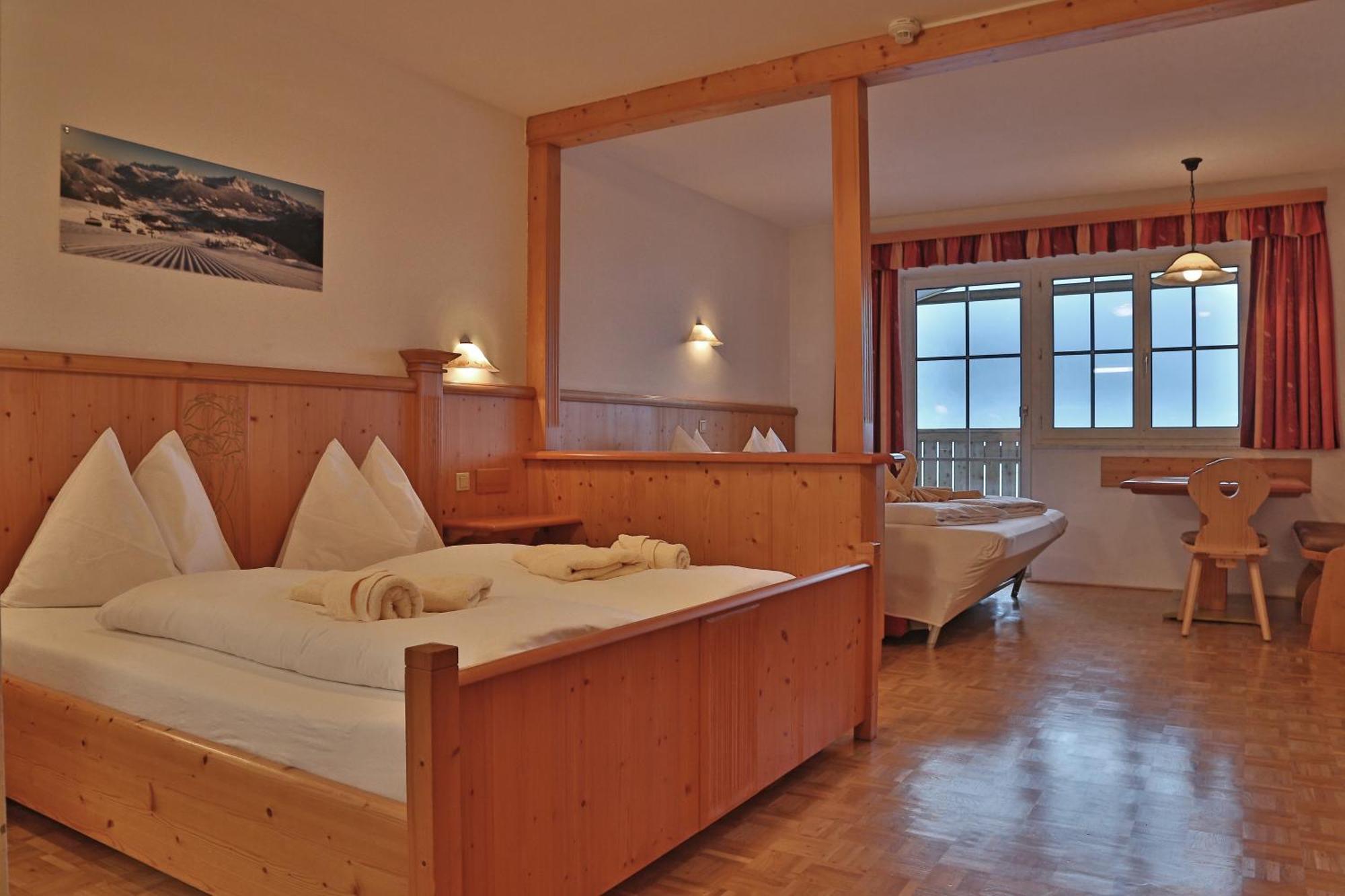 Aparthotel Paradies - Schrempfgut Flachau Exterior photo
