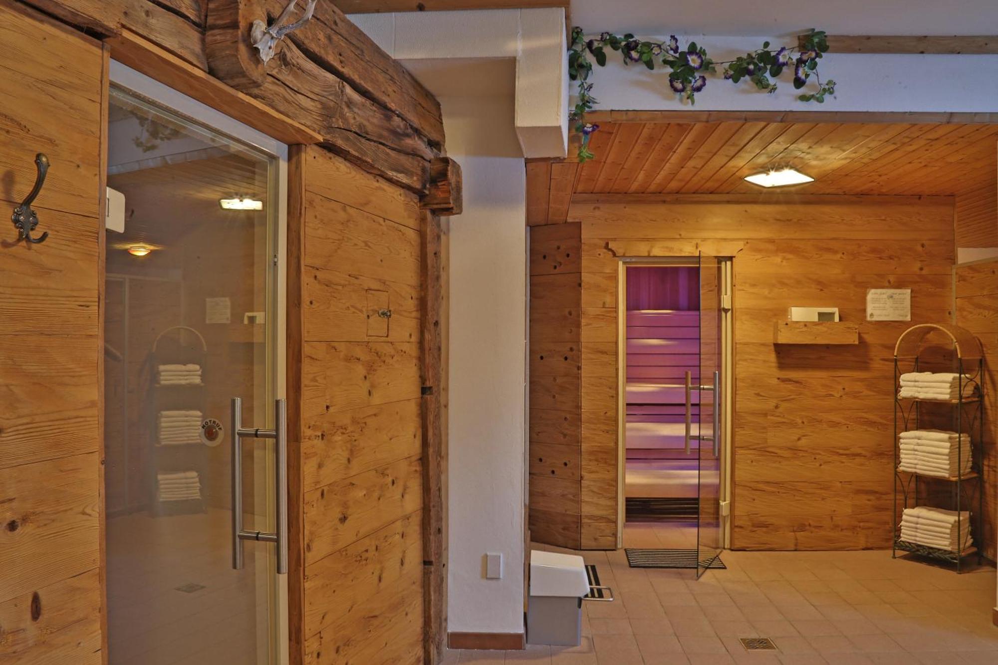 Aparthotel Paradies - Schrempfgut Flachau Exterior photo