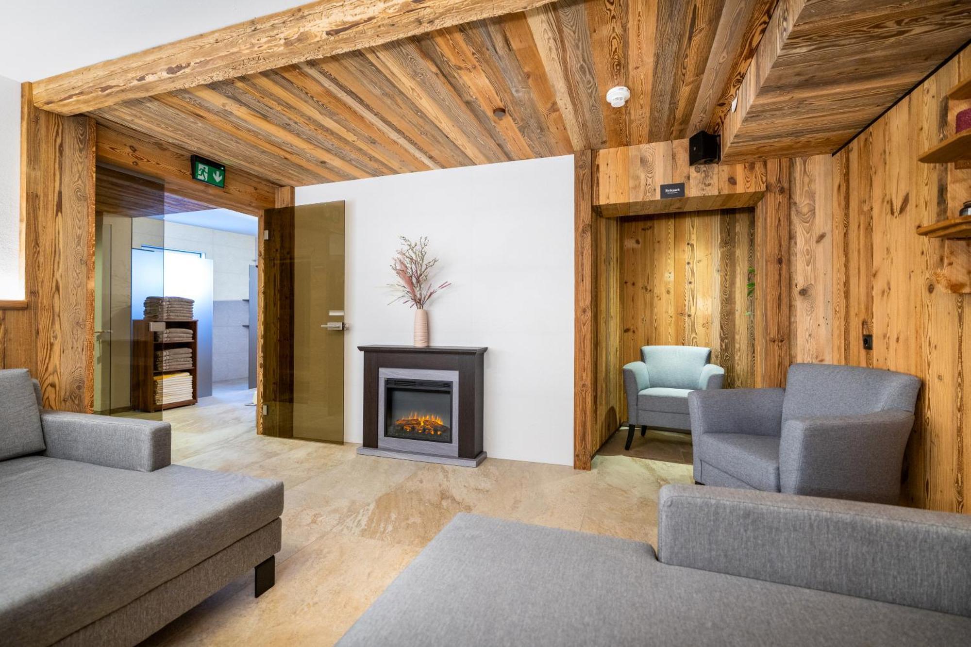 Aparthotel Paradies - Schrempfgut Flachau Exterior photo